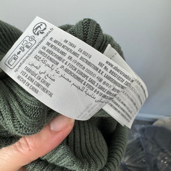 Abercrombie & Fitch Green LuxeLoft Wrap Knit Bodysuit NEW Size Small - Picture 7 of 9